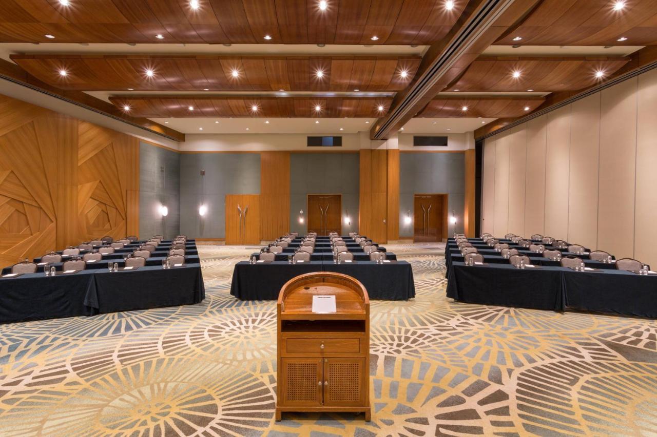 Jw Marriott Panama Hotel Eksteriør billede The ballroom at the Sheraton Nha Trang Hotel & Spa Resort