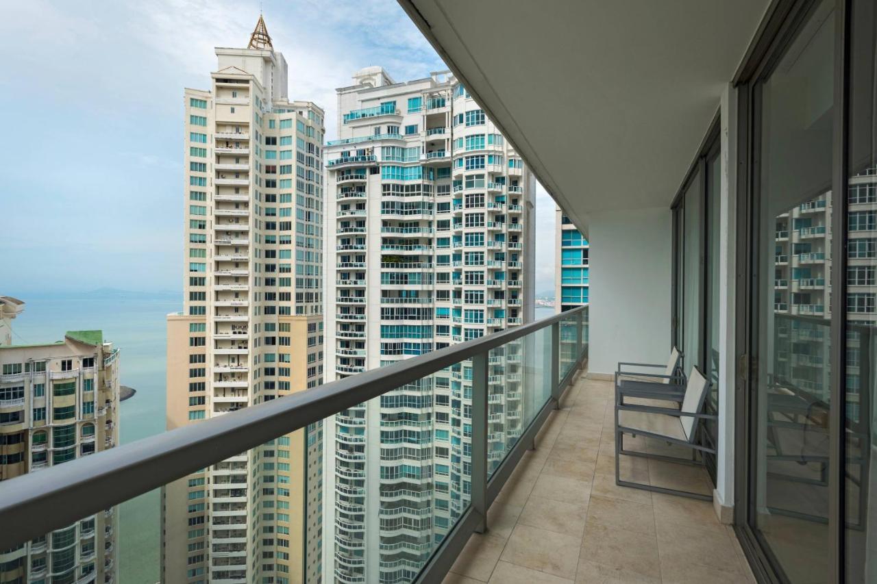 Jw Marriott Panama Hotel Eksteriør billede Balcony