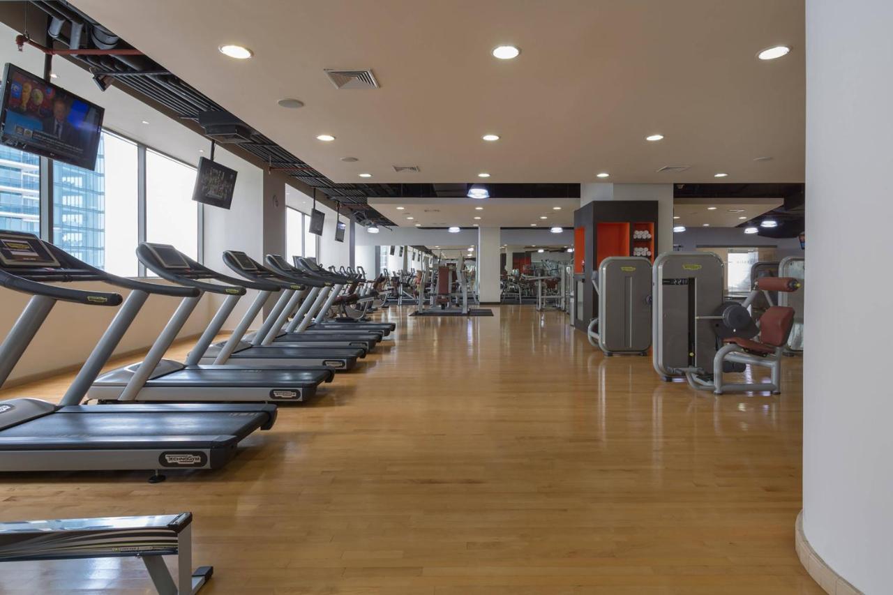 Jw Marriott Panama Hotel Eksteriør billede The gym at the hotel
