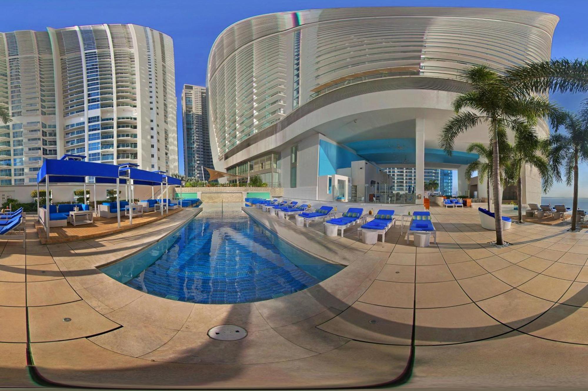 Jw Marriott Panama Hotel Eksteriør billede Panorama of the pool area